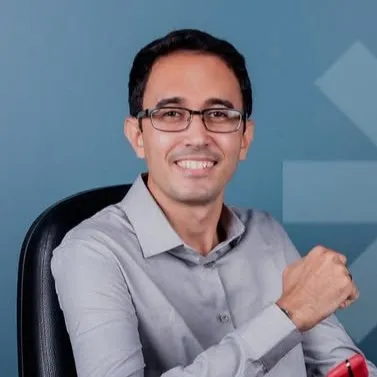 Dr. Victor Rodrigues